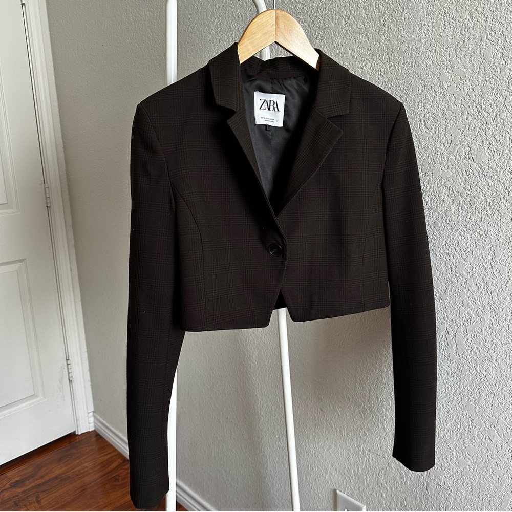 Cropped Zara Blazer